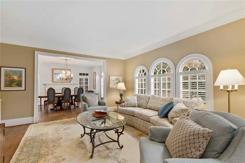 7845 N Spalding Lake Drive, Sandy Springs, Georgia 30350, 6 Bedrooms Bedrooms, ,4 BathroomsBathrooms,Residential,Sold,7845 N Spalding Lake Drive,6956028