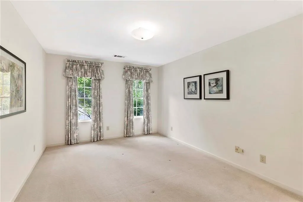 7845 N Spalding Lake Drive, Sandy Springs, Georgia 30350, 6 Bedrooms Bedrooms, ,4 BathroomsBathrooms,Residential,Sold,7845 N Spalding Lake Drive,6956028