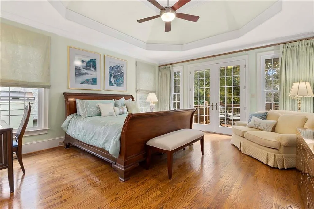 7845 N Spalding Lake Drive, Sandy Springs, Georgia 30350, 6 Bedrooms Bedrooms, ,4 BathroomsBathrooms,Residential,Sold,7845 N Spalding Lake Drive,6956028