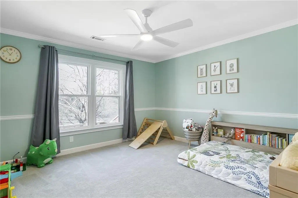 7155 Roswell Road Unit 16, Atlanta, Georgia 30328, 3 Bedrooms Bedrooms, ,3 BathroomsBathrooms,Residential,Sold,7155 Roswell Road Unit 16,7730140