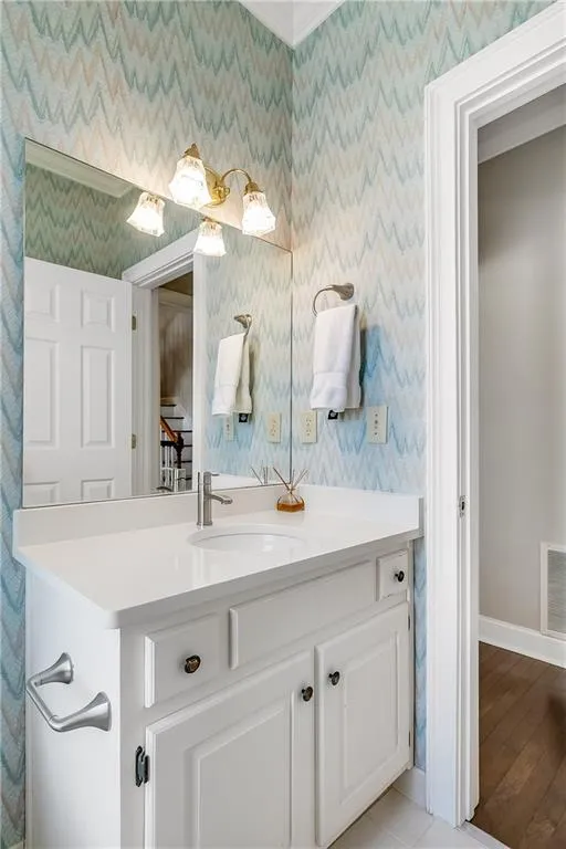 7155 Roswell Road Unit 16, Atlanta, Georgia 30328, 3 Bedrooms Bedrooms, ,3 BathroomsBathrooms,Residential,Sold,7155 Roswell Road Unit 16,7730140