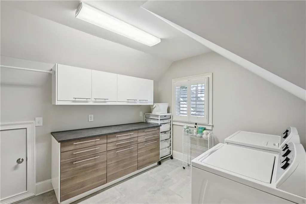 521 Collier Road Nw, Atlanta, Georgia 30318, 4 Bedrooms Bedrooms, ,3 BathroomsBathrooms,Residential,For Sale,521 Collier Road Nw,7631228
