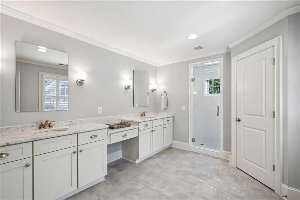 521 Collier Road Nw, Atlanta, Georgia 30318, 4 Bedrooms Bedrooms, ,3 BathroomsBathrooms,Residential,For Sale,521 Collier Road Nw,7631228