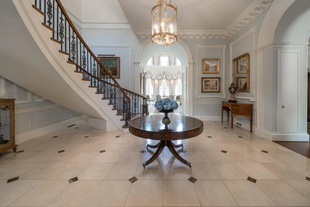 515 W Paces Ferry Road Nw, Atlanta, Georgia 30305, 7 Bedrooms Bedrooms, ,8 BathroomsBathrooms,Residential,Sold,515 W Paces Ferry Road Nw,5999004
