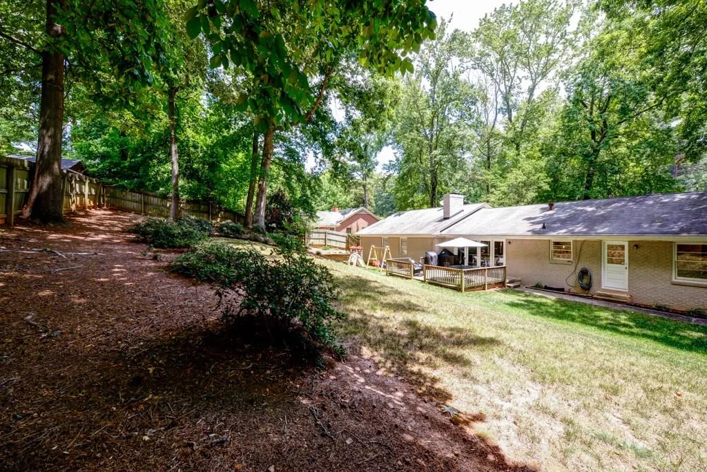 5790 Brookgreen Road, Sandy Springs, Georgia 30328, 3 Bedrooms Bedrooms, ,2 BathroomsBathrooms,Residential,Sold,5790 Brookgreen Road,5720490