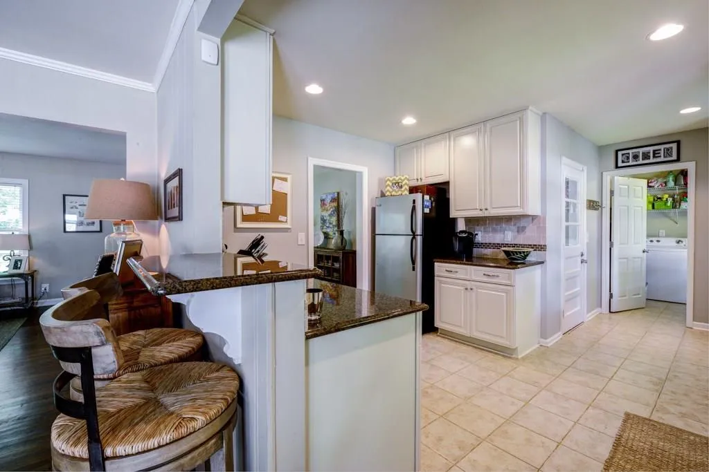 5790 Brookgreen Road, Sandy Springs, Georgia 30328, 3 Bedrooms Bedrooms, ,2 BathroomsBathrooms,Residential,Sold,5790 Brookgreen Road,5720490