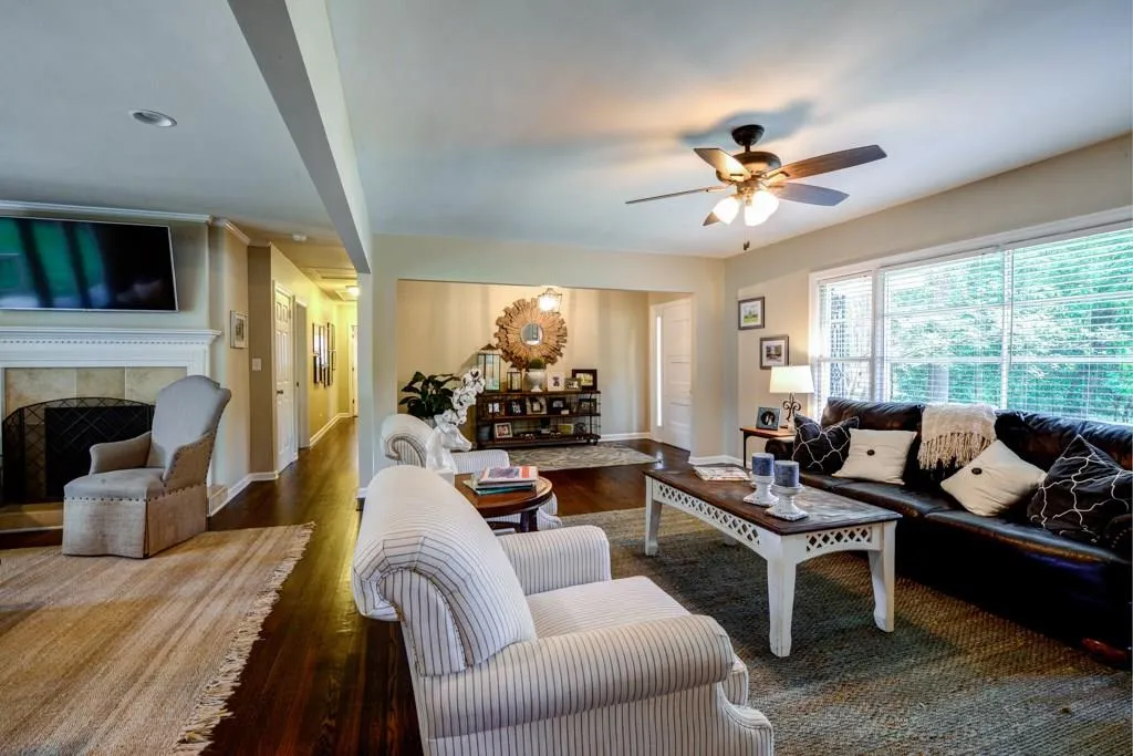 5790 Brookgreen Road, Sandy Springs, Georgia 30328, 3 Bedrooms Bedrooms, ,2 BathroomsBathrooms,Residential,Sold,5790 Brookgreen Road,5720490