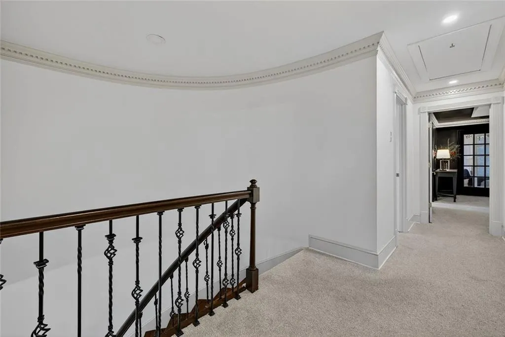 2525 Spalding Drive, Atlanta, Georgia 30350, 6 Bedrooms Bedrooms, ,4 BathroomsBathrooms,Residential,For Sale,2525 Spalding Drive,7698068