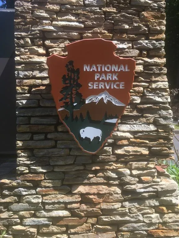 1109 Natchez Trace, Sandy Springs, Georgia 30350, 2 Bedrooms Bedrooms, ,1 BathroomBathrooms,Residential,Sold,1109 Natchez Trace,6720563