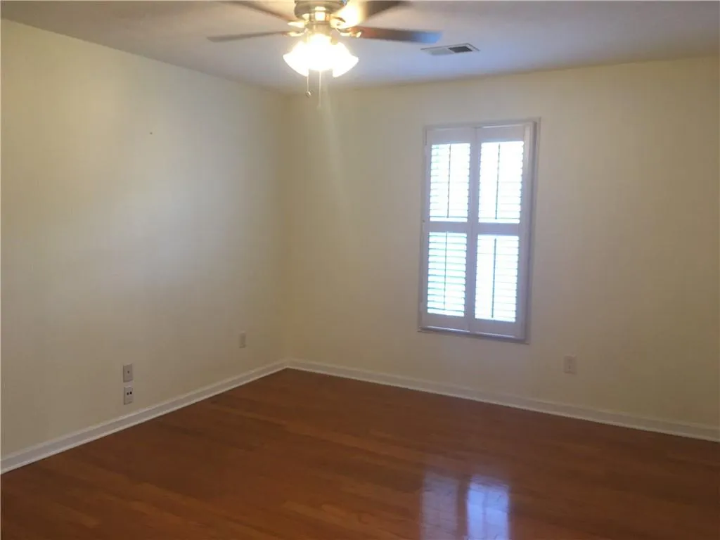 1109 Natchez Trace, Sandy Springs, Georgia 30350, 2 Bedrooms Bedrooms, ,1 BathroomBathrooms,Residential,Sold,1109 Natchez Trace,6720563