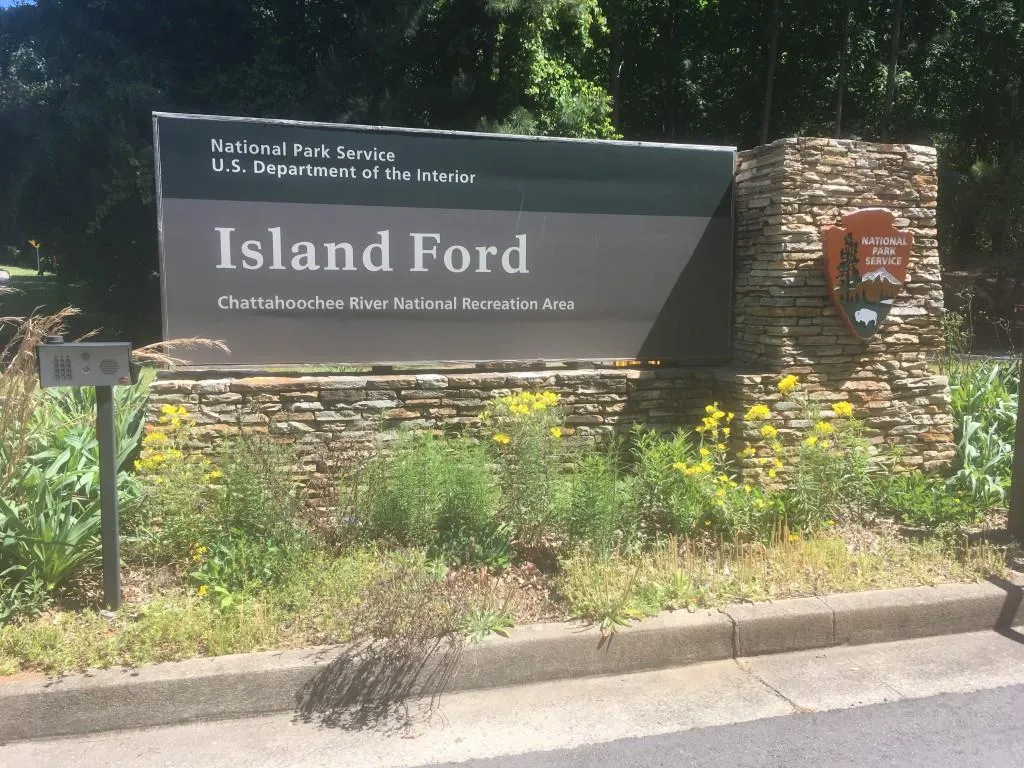 1109 Natchez Trace, Sandy Springs, Georgia 30350, 2 Bedrooms Bedrooms, ,1 BathroomBathrooms,Residential,Sold,1109 Natchez Trace,6720563