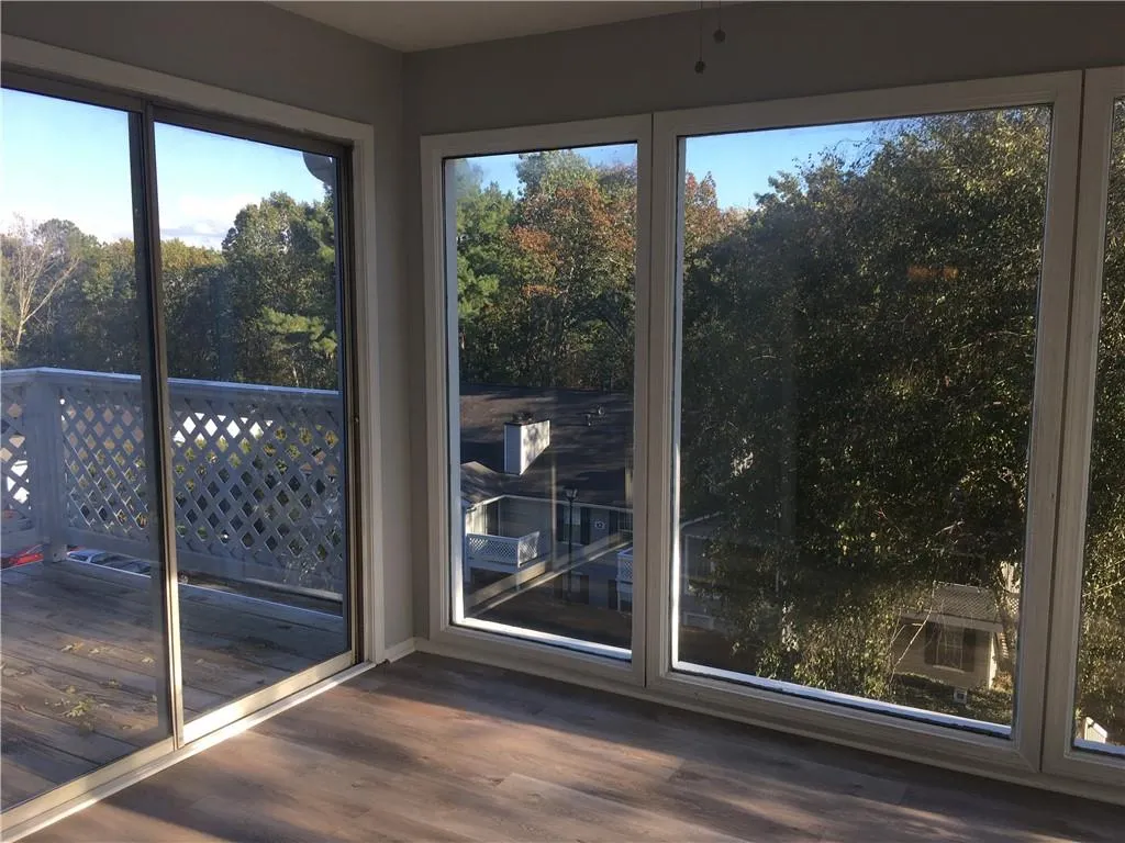 1109 Natchez Trace, Sandy Springs, Georgia 30350, 2 Bedrooms Bedrooms, ,1 BathroomBathrooms,Residential,Sold,1109 Natchez Trace,6720563