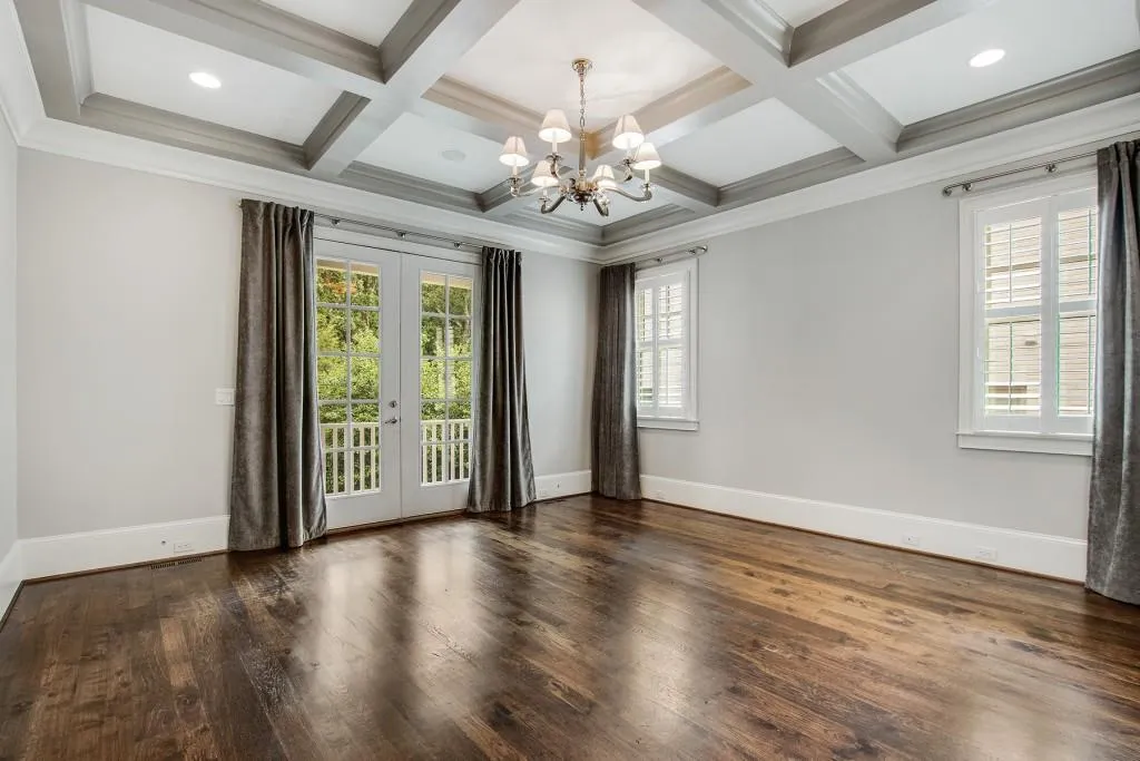 4724 E Conway Drive Nw, Atlanta, Georgia 30327, 7 Bedrooms Bedrooms, ,6 BathroomsBathrooms,Residential,Sold,4724 E Conway Drive Nw,7088355