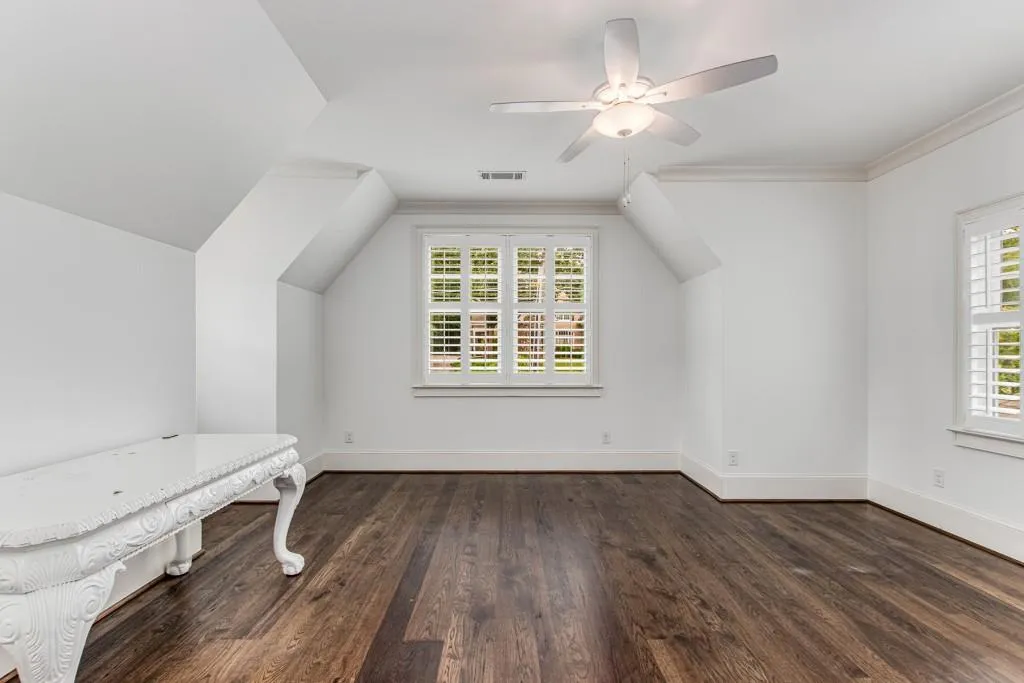 4724 E Conway Drive Nw, Atlanta, Georgia 30327, 7 Bedrooms Bedrooms, ,6 BathroomsBathrooms,Residential,Sold,4724 E Conway Drive Nw,7088355