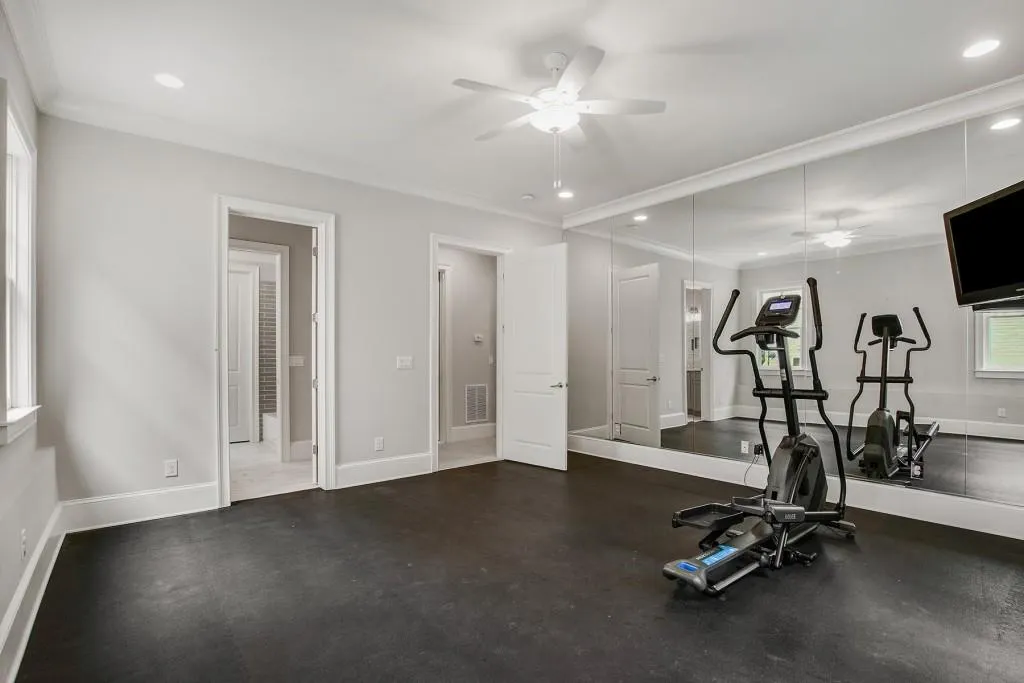4724 E Conway Drive Nw, Atlanta, Georgia 30327, 7 Bedrooms Bedrooms, ,6 BathroomsBathrooms,Residential,Sold,4724 E Conway Drive Nw,7088355