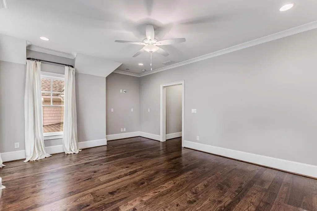 4724 E Conway Drive Nw, Atlanta, Georgia 30327, 7 Bedrooms Bedrooms, ,6 BathroomsBathrooms,Residential,Sold,4724 E Conway Drive Nw,7088355