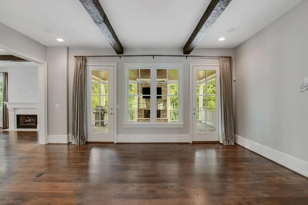 4724 E Conway Drive Nw, Atlanta, Georgia 30327, 7 Bedrooms Bedrooms, ,6 BathroomsBathrooms,Residential,Sold,4724 E Conway Drive Nw,7088355