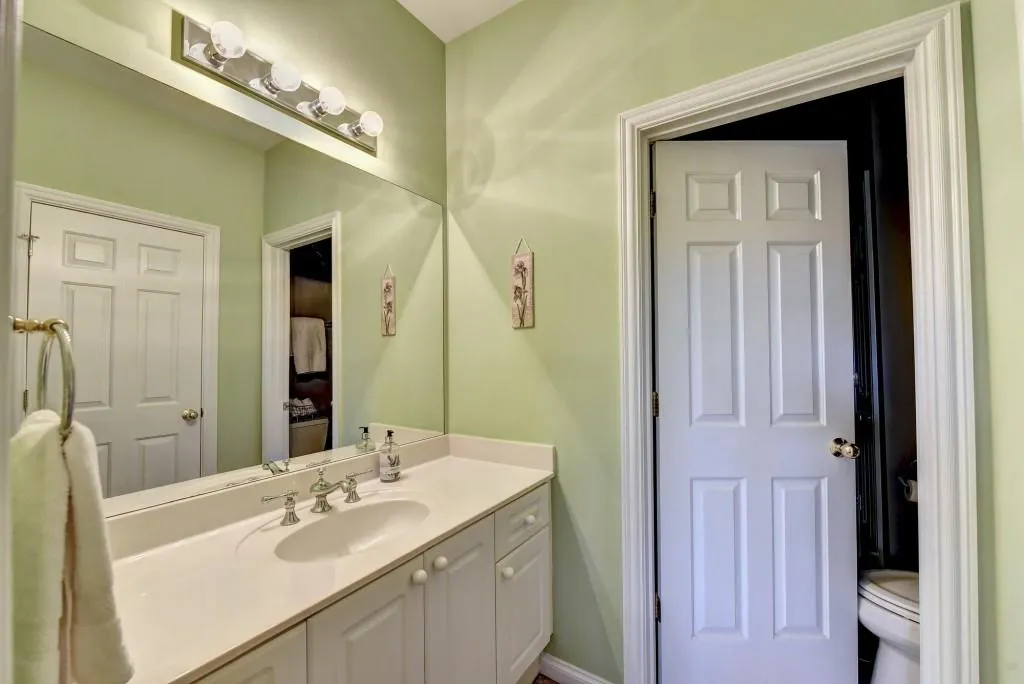 414 Brookview Circle, Sandy Springs, Georgia 30339, 3 Bedrooms Bedrooms, ,2 BathroomsBathrooms,Residential,Sold,414 Brookview Circle,6817201