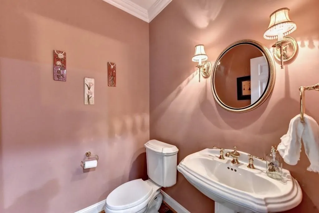 414 Brookview Circle, Sandy Springs, Georgia 30339, 3 Bedrooms Bedrooms, ,2 BathroomsBathrooms,Residential,Sold,414 Brookview Circle,6817201