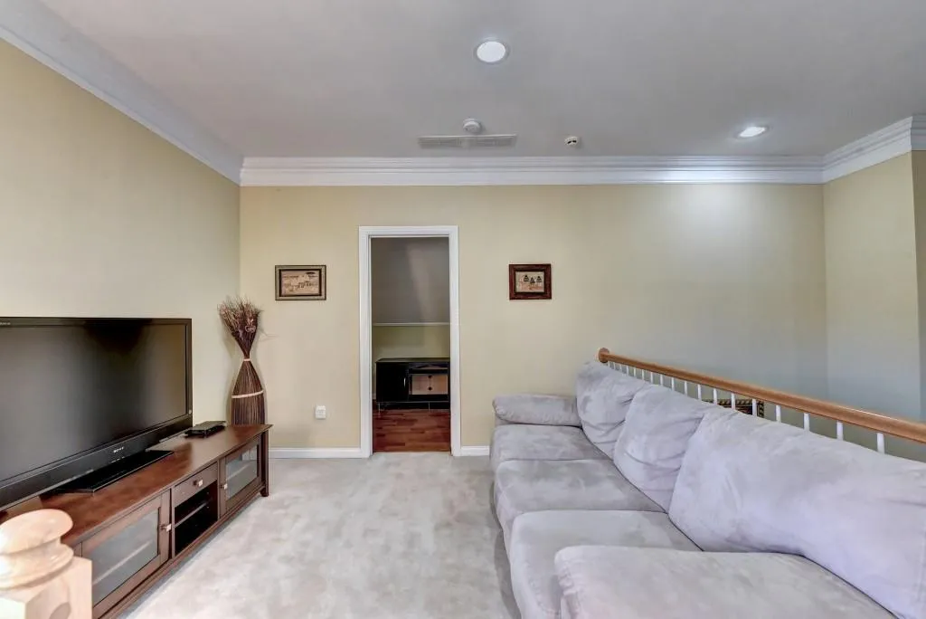 414 Brookview Circle, Sandy Springs, Georgia 30339, 3 Bedrooms Bedrooms, ,2 BathroomsBathrooms,Residential,Sold,414 Brookview Circle,6817201