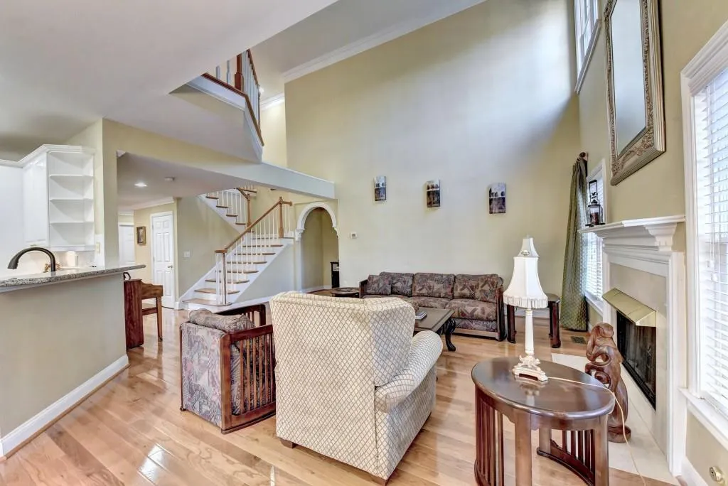 414 Brookview Circle, Sandy Springs, Georgia 30339, 3 Bedrooms Bedrooms, ,2 BathroomsBathrooms,Residential,Sold,414 Brookview Circle,6817201