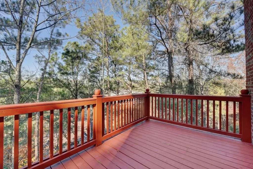 414 Brookview Circle, Sandy Springs, Georgia 30339, 3 Bedrooms Bedrooms, ,2 BathroomsBathrooms,Residential,Sold,414 Brookview Circle,6817201