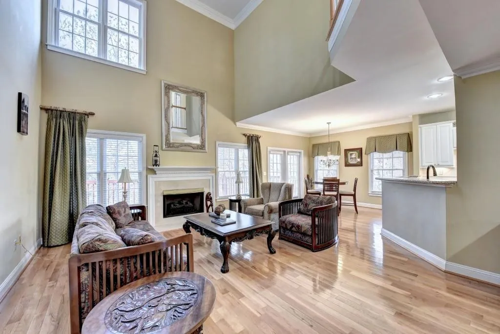 414 Brookview Circle, Sandy Springs, Georgia 30339, 3 Bedrooms Bedrooms, ,2 BathroomsBathrooms,Residential,Sold,414 Brookview Circle,6817201