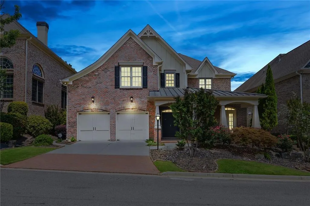 315 Wembley Circle, Sandy Springs, Georgia 30328, 4 Bedrooms Bedrooms, ,3 BathroomsBathrooms,Residential,Sold,315 Wembley Circle,6583103