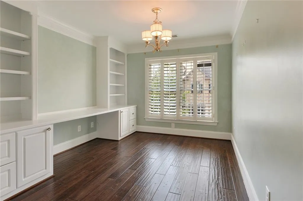 315 Wembley Circle, Sandy Springs, Georgia 30328, 4 Bedrooms Bedrooms, ,3 BathroomsBathrooms,Residential,Sold,315 Wembley Circle,6583103