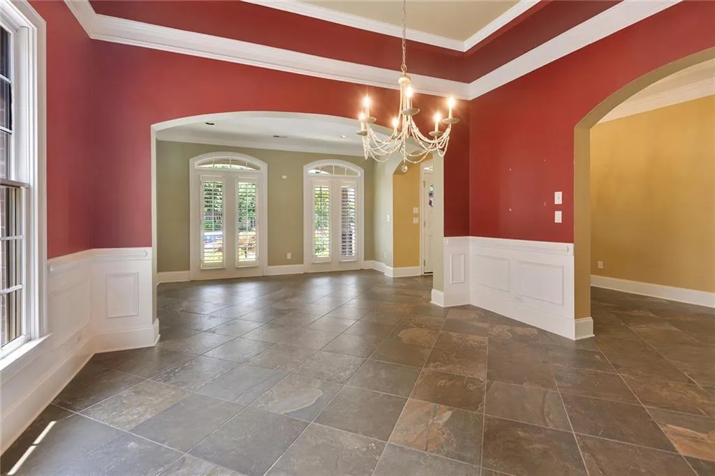 315 Wembley Circle, Sandy Springs, Georgia 30328, 4 Bedrooms Bedrooms, ,3 BathroomsBathrooms,Residential,Sold,315 Wembley Circle,6583103