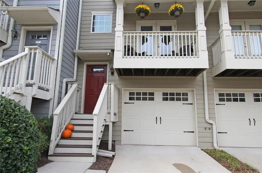 1869 Liberty Parkway Nw, Atlanta, Georgia 30318, 3 Bedrooms Bedrooms, ,3 BathroomsBathrooms,Residential,Sold,1869 Liberty Parkway Nw,5769655