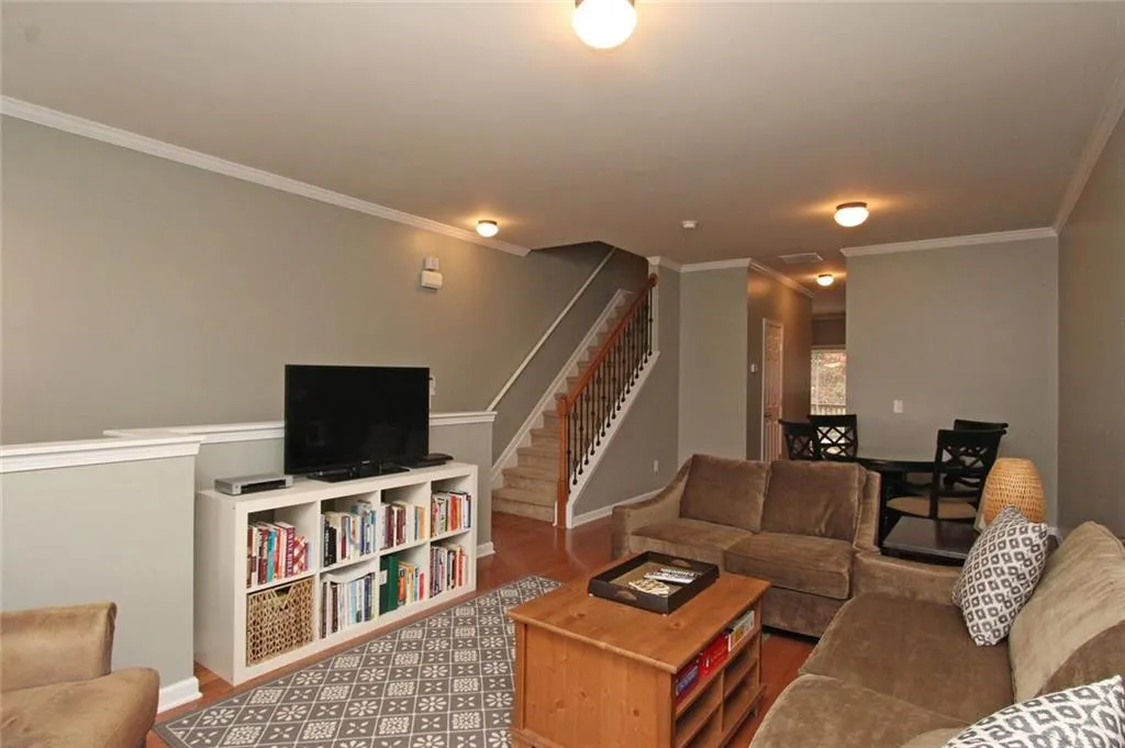 1869 Liberty Parkway Nw, Atlanta, Georgia 30318, 3 Bedrooms Bedrooms, ,3 BathroomsBathrooms,Residential,Sold,1869 Liberty Parkway Nw,5769655