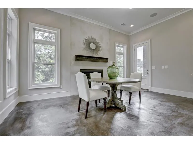 929 Altamira Lane, Atlanta, Georgia 30350, 5 Bedrooms Bedrooms, ,5 BathroomsBathrooms,Residential,Sold,929 Altamira Lane,5896673