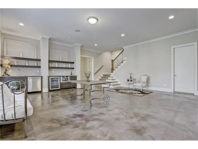 929 Altamira Lane, Atlanta, Georgia 30350, 5 Bedrooms Bedrooms, ,5 BathroomsBathrooms,Residential,Sold,929 Altamira Lane,5896673