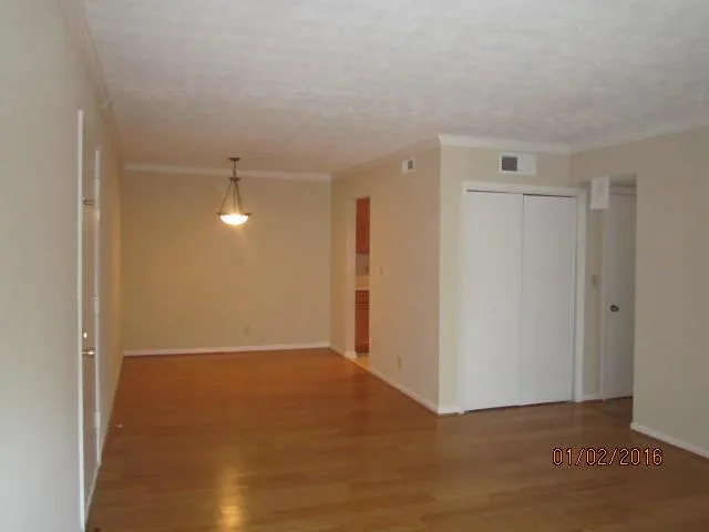 3135 Seven Pines Court Unit 308, Atlanta, Georgia 30339, 2 Bedrooms Bedrooms, ,2 BathroomsBathrooms,Residential,Sold,3135 Seven Pines Court Unit 308,5631264