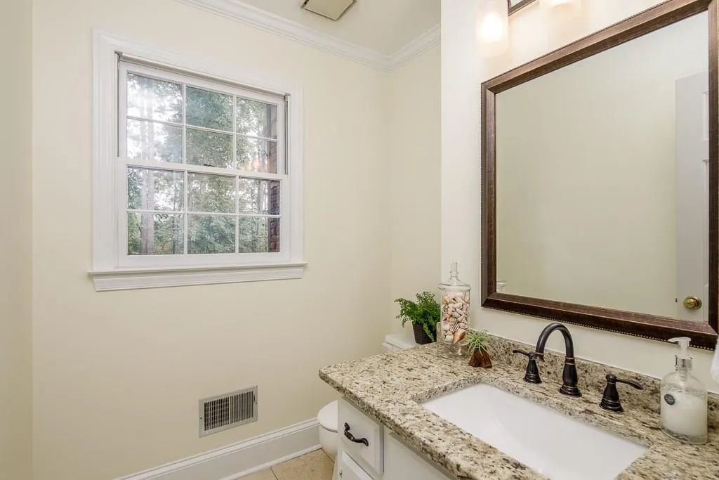 315 Wynland Trace, Sandy Springs, Georgia 30350, 4 Bedrooms Bedrooms, ,3 BathroomsBathrooms,Residential,Sold,315 Wynland Trace,6085390