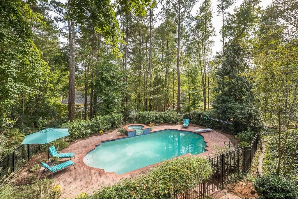 315 Wynland Trace, Sandy Springs, Georgia 30350, 4 Bedrooms Bedrooms, ,3 BathroomsBathrooms,Residential,Sold,315 Wynland Trace,6085390