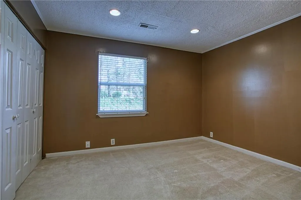 84 Dunwoody Springs Drive Unit C, Atlanta, Georgia 30328, 3 Bedrooms Bedrooms, ,2 BathroomsBathrooms,Residential,Sold,84 Dunwoody Springs Drive Unit C,7147131