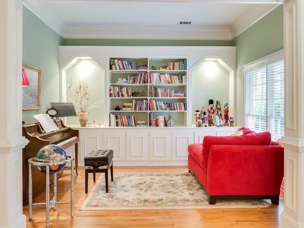 2136 Fernleaf Park Drive Nw, Atlanta, Georgia 30318, 5 Bedrooms Bedrooms, ,3 BathroomsBathrooms,Residential,Sold,2136 Fernleaf Park Drive Nw,5775932