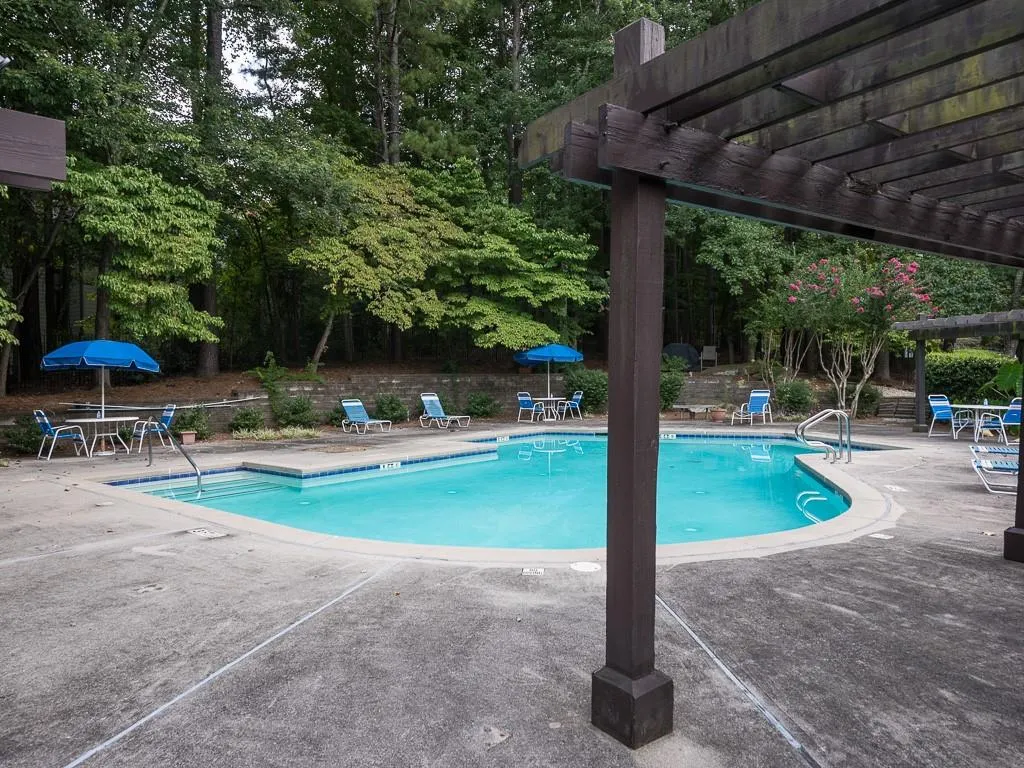 305 River Run Drive, Sandy Springs, Georgia 30350, 1 Bedroom Bedrooms, ,1 BathroomBathrooms,Residential,Sold,305 River Run Drive,6780322
