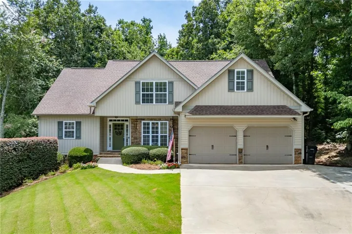 646 Forest Pine Dr, Ball Ground, Georgia 30107