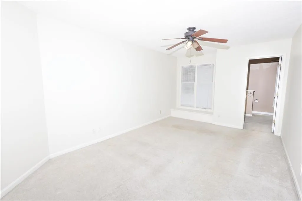 707 Garden Court, Sandy Springs, Georgia 30328, 2 Bedrooms Bedrooms, ,2 BathroomsBathrooms,Residential,Sold,707 Garden Court,7077389