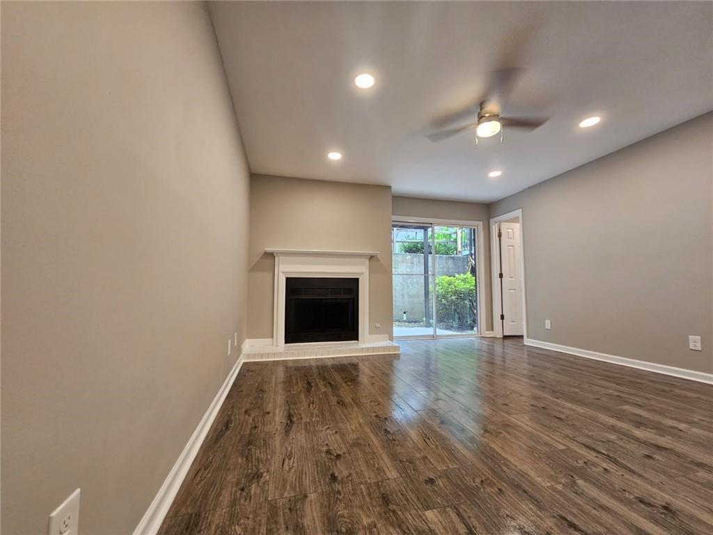302 River Run Drive, Sandy Springs, Georgia 30350, 1 Bedroom Bedrooms, ,1 BathroomBathrooms,Residential,Sold,302 River Run Drive,7237286