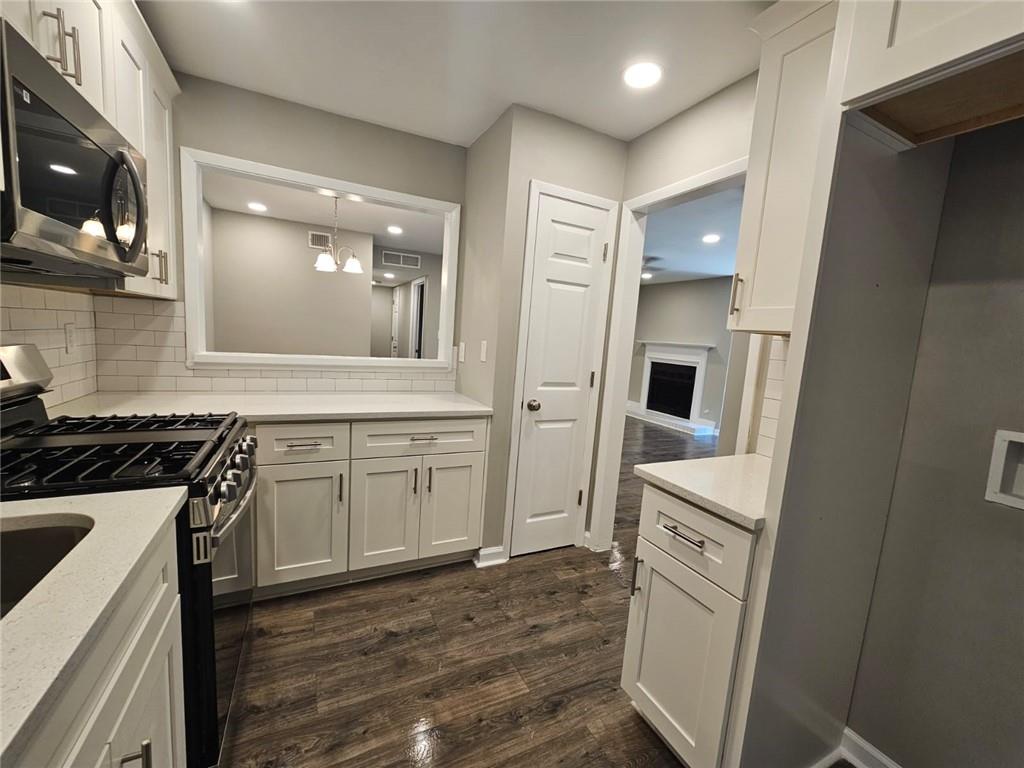 302 River Run Drive, Sandy Springs, Georgia 30350, 1 Bedroom Bedrooms, ,1 BathroomBathrooms,Residential,Sold,302 River Run Drive,7237286
