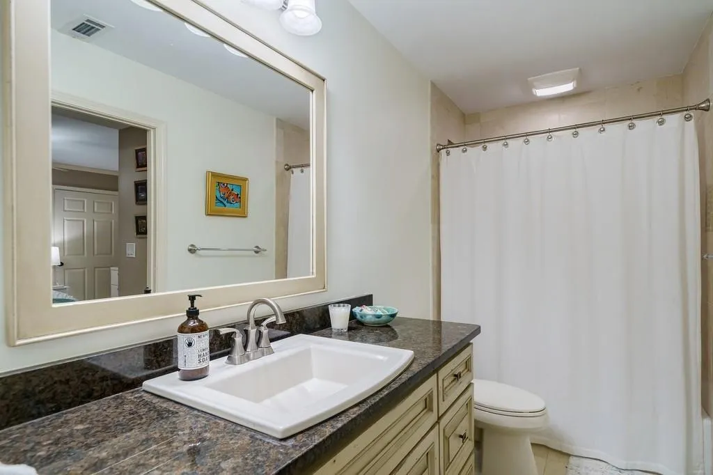 286 W Spalding Drive, Sandy Springs, Georgia 30328, 4 Bedrooms Bedrooms, ,2 BathroomsBathrooms,Residential,Sold,286 W Spalding Drive,7140639