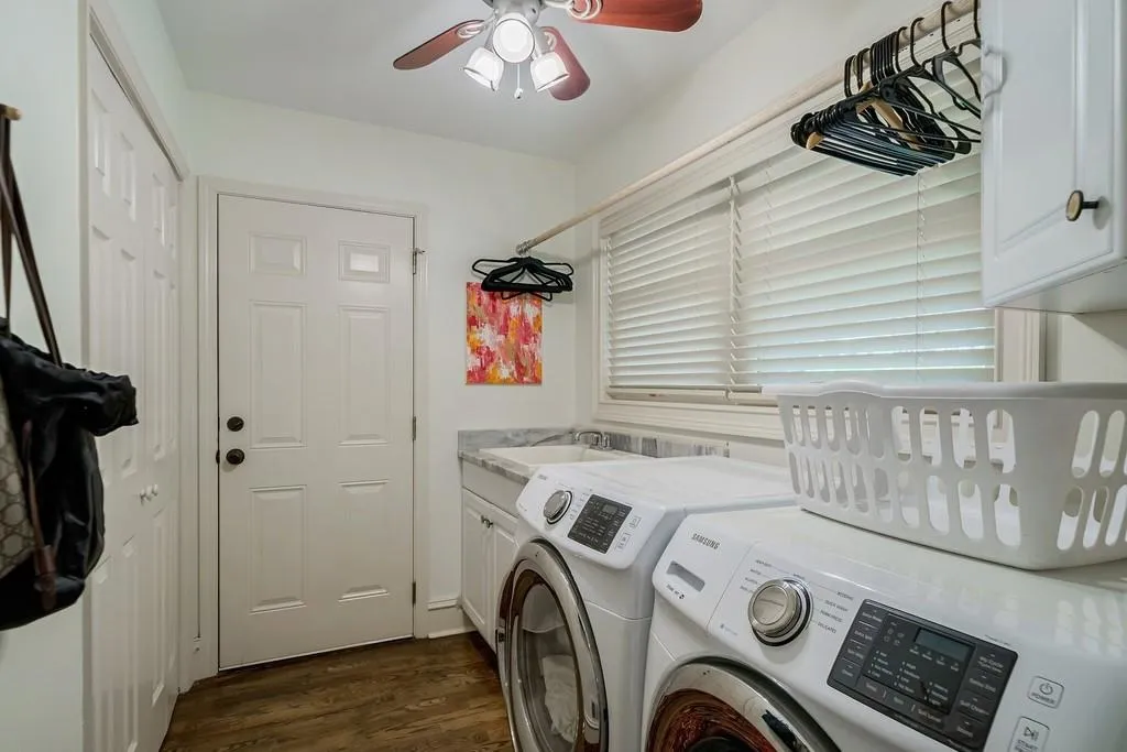 286 W Spalding Drive, Sandy Springs, Georgia 30328, 4 Bedrooms Bedrooms, ,2 BathroomsBathrooms,Residential,Sold,286 W Spalding Drive,7140639