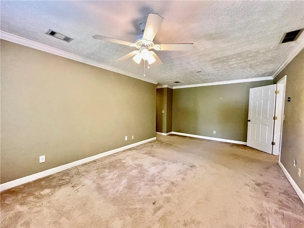 555 Tahoma Drive, Sandy Springs, Georgia 30350, 4 Bedrooms Bedrooms, ,2 BathroomsBathrooms,Residential,Sold,555 Tahoma Drive,6874595