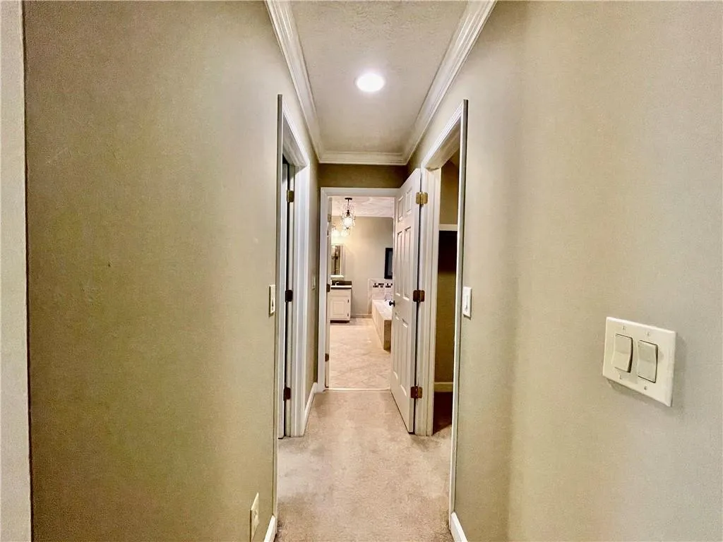 555 Tahoma Drive, Sandy Springs, Georgia 30350, 4 Bedrooms Bedrooms, ,2 BathroomsBathrooms,Residential,Sold,555 Tahoma Drive,6874595