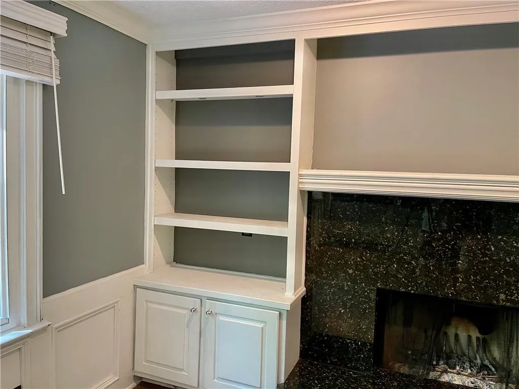 555 Tahoma Drive, Sandy Springs, Georgia 30350, 4 Bedrooms Bedrooms, ,2 BathroomsBathrooms,Residential,Sold,555 Tahoma Drive,6874595