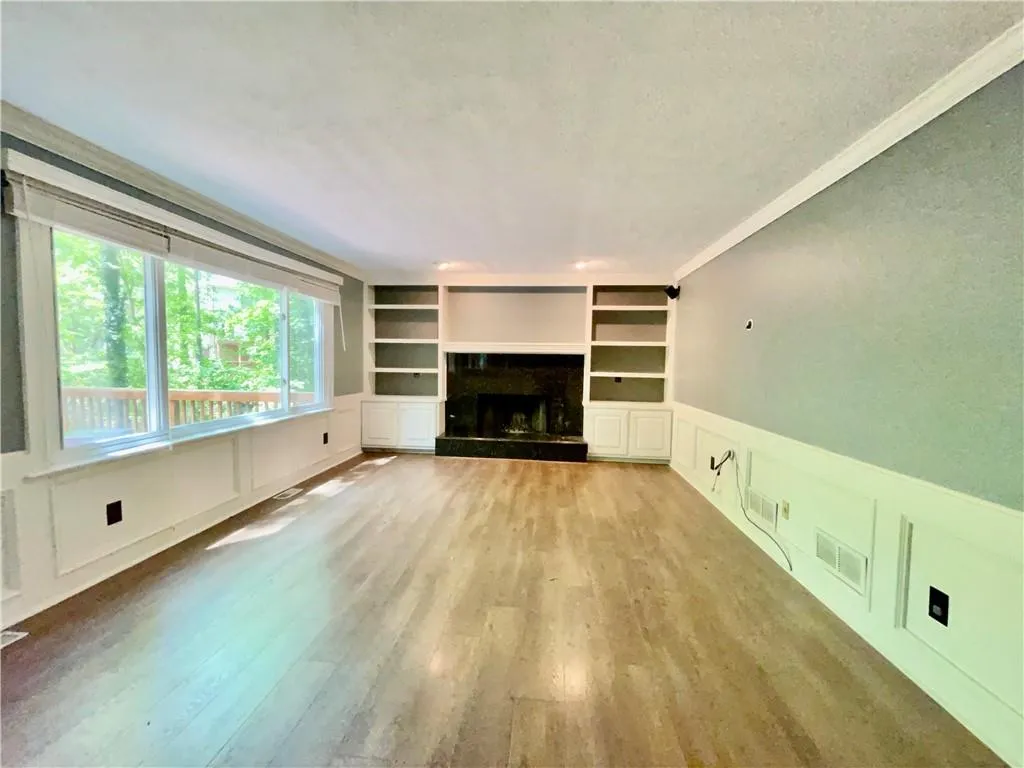 555 Tahoma Drive, Sandy Springs, Georgia 30350, 4 Bedrooms Bedrooms, ,2 BathroomsBathrooms,Residential,Sold,555 Tahoma Drive,6874595